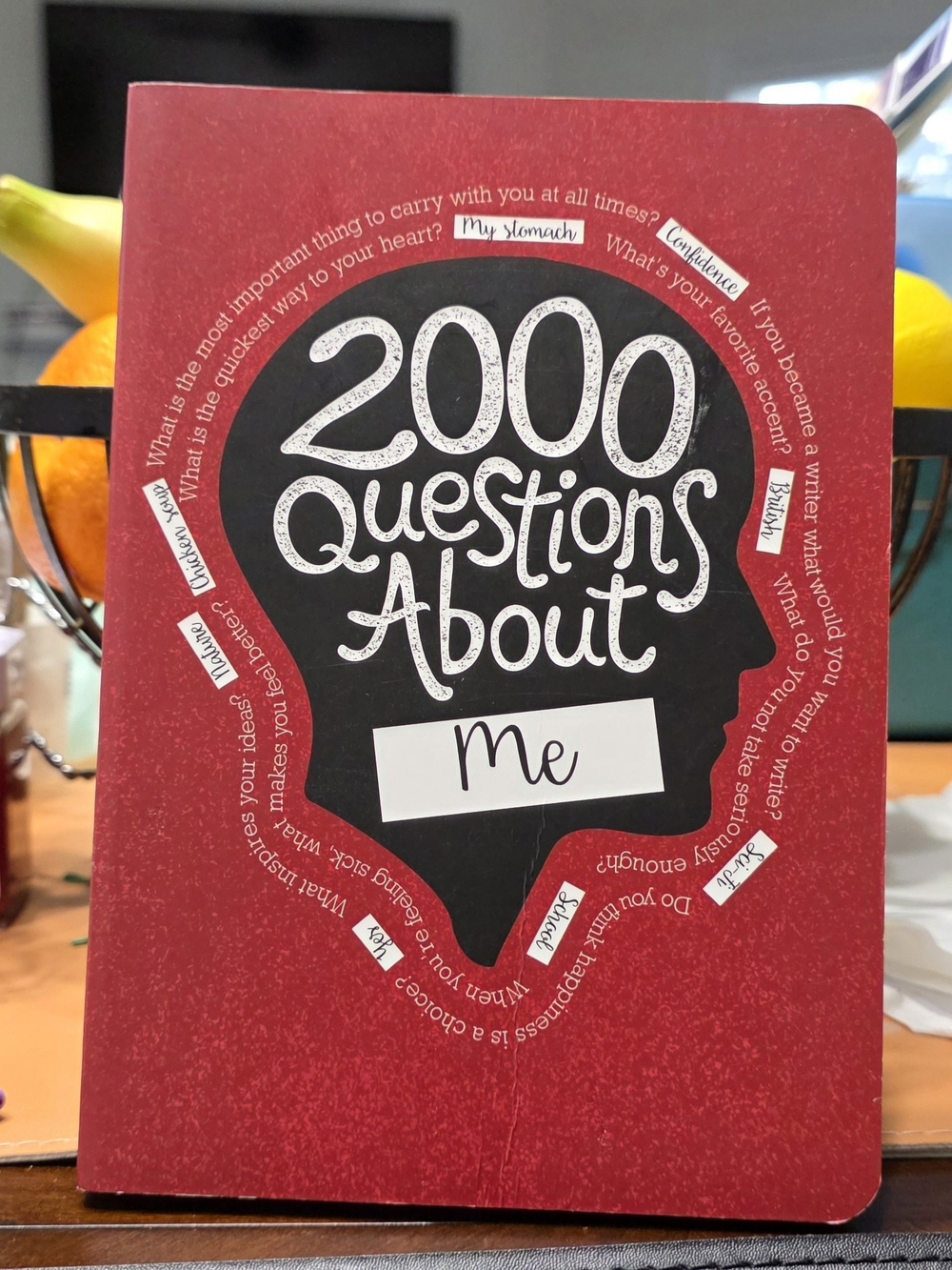 2000 Questions About Me Book by Piccadilly, Like New